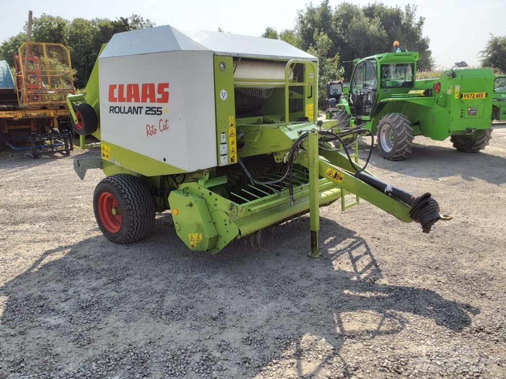 CLAAS Rollant 255 RC Round Balers