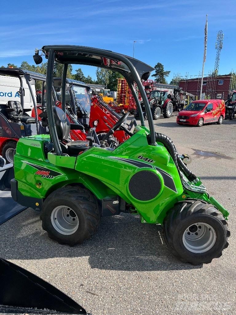 Avant 640i Steg 5 Skid Steer Loaders