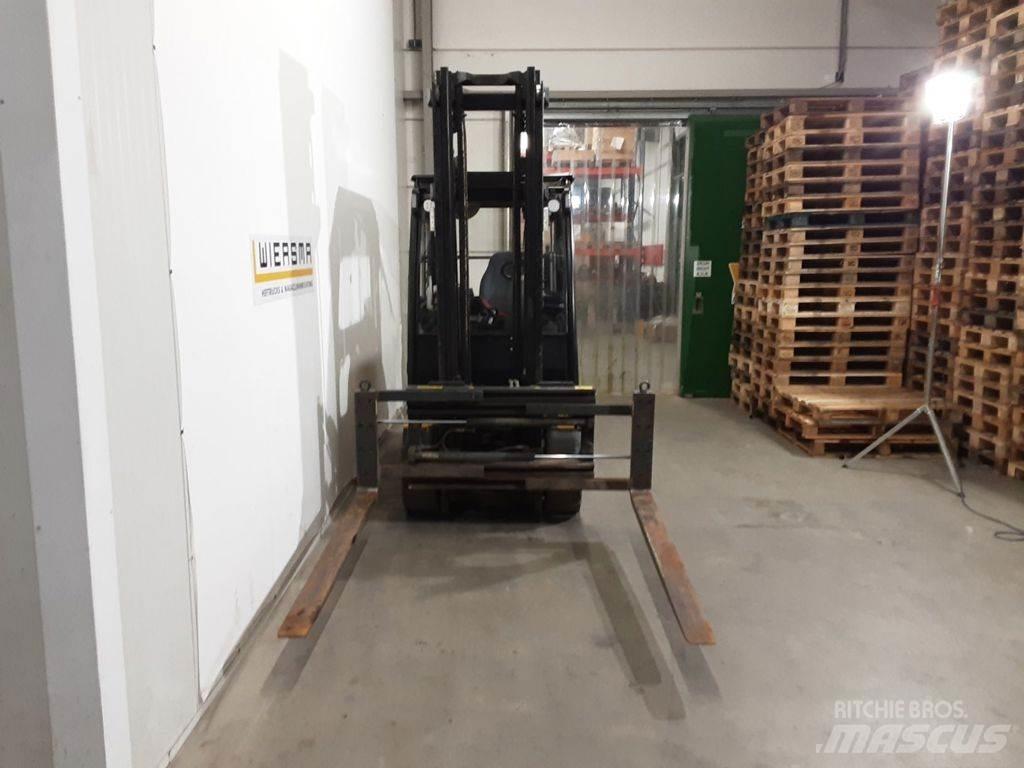 Yale ERP30VL V2745 Electric Forklifts
