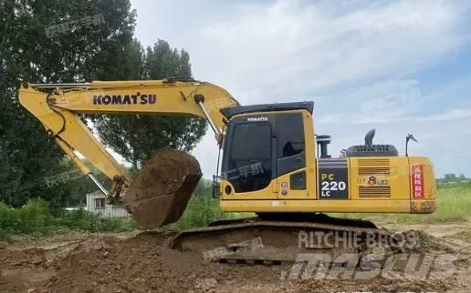 Komatsu PC 220-8 Mini Excavators <7t (Mini Diggers)