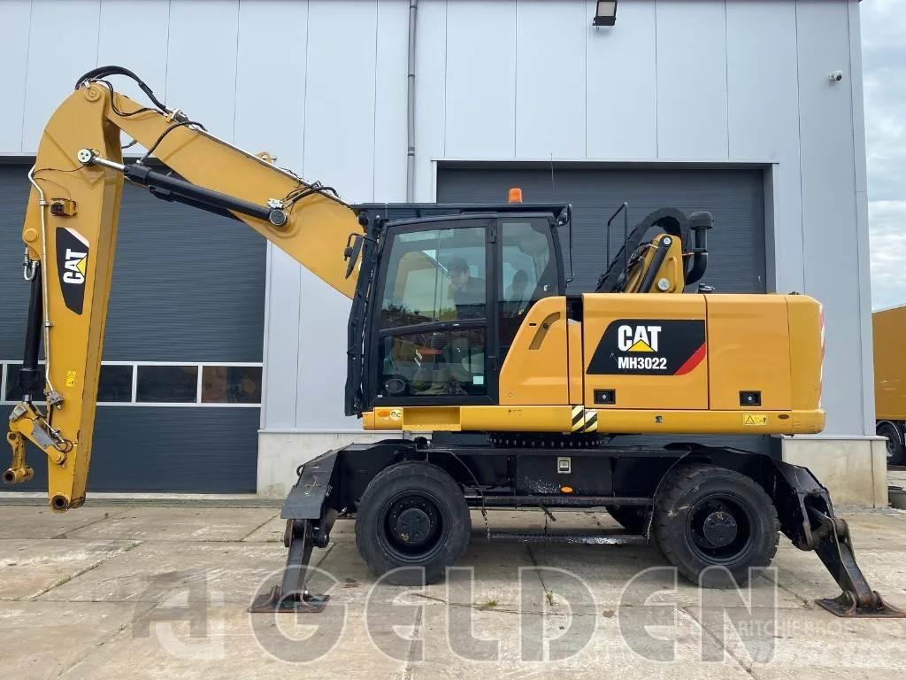 CAT MH3022 Waste / Industry Handlers