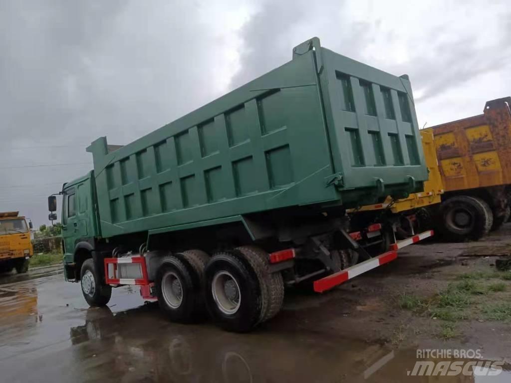 Howo 375 6x4 Dump Trucks