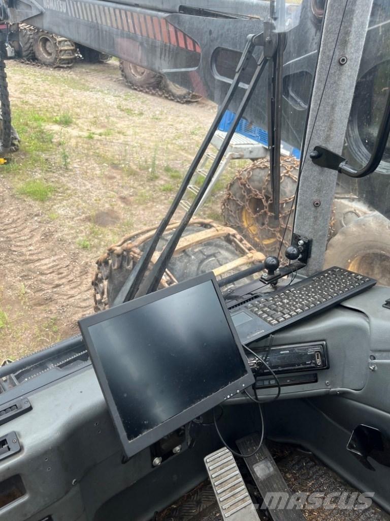 Komatsu 931.1 Harvesters