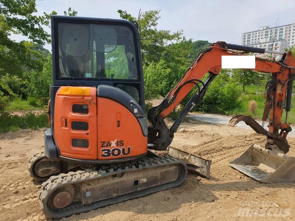 Hitachi ZX 30 Mini Excavators <7t (Mini Diggers)