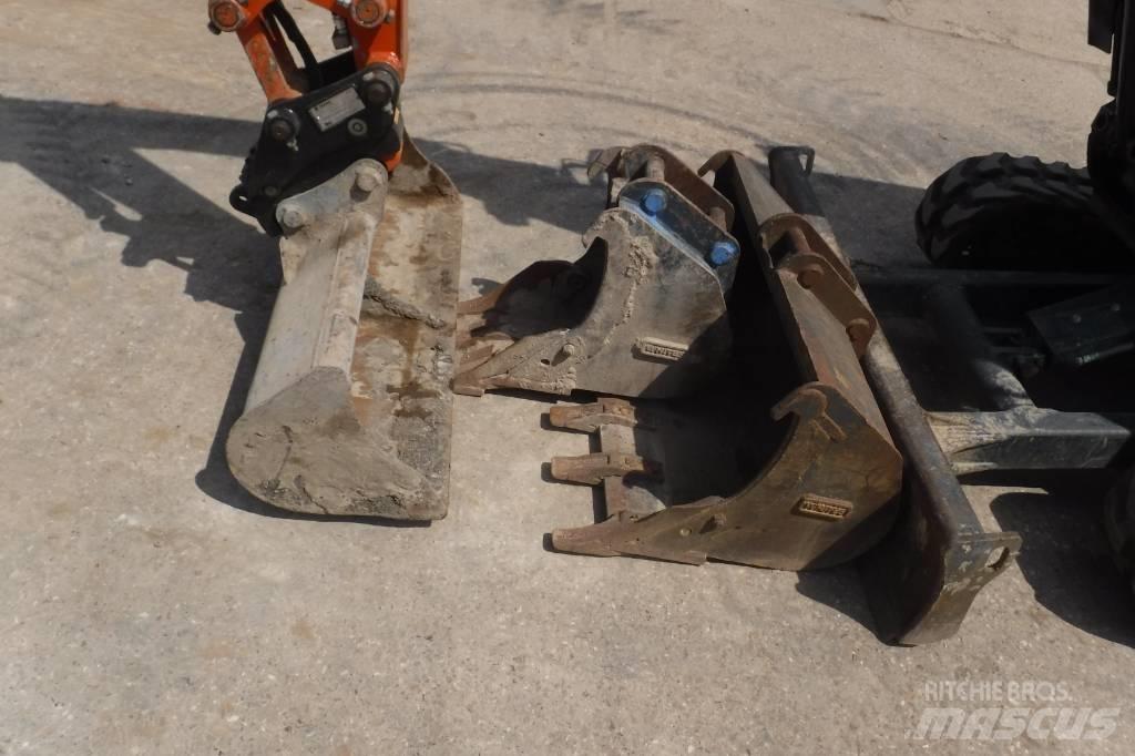 Hitachi ZX 33 U-6 Mini Excavators <7t (Mini Diggers)