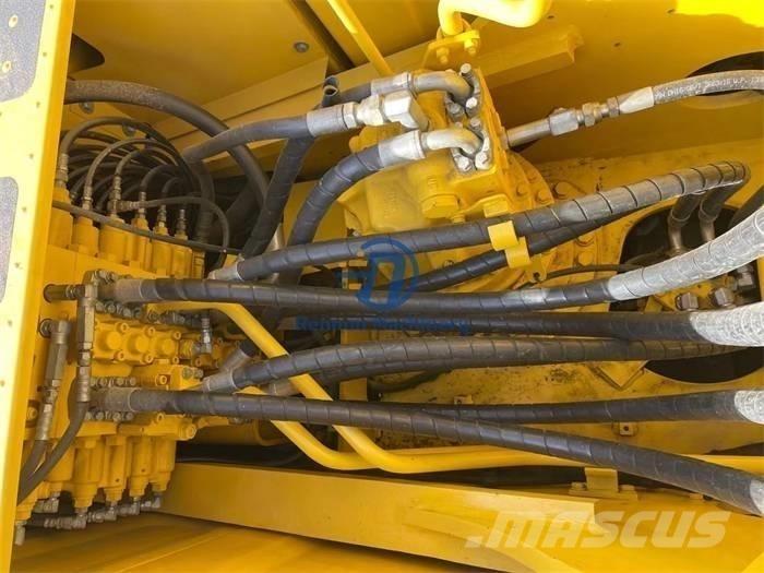 Komatsu PC 220-8 Crawler Excavators