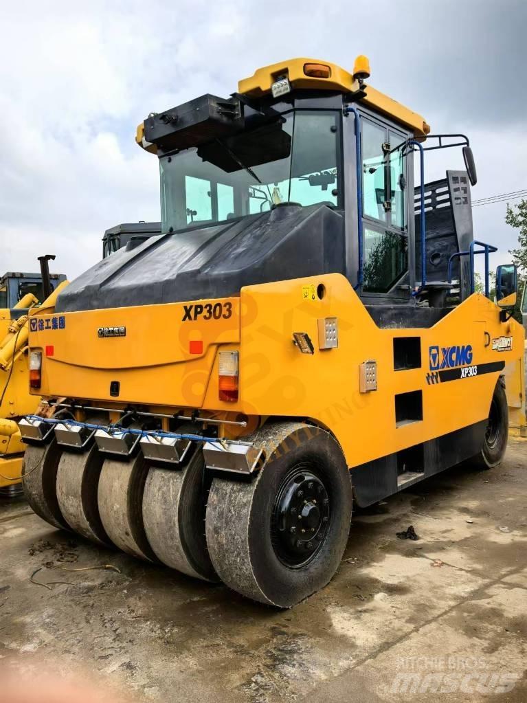 XCMG XP 303 Combi rollers