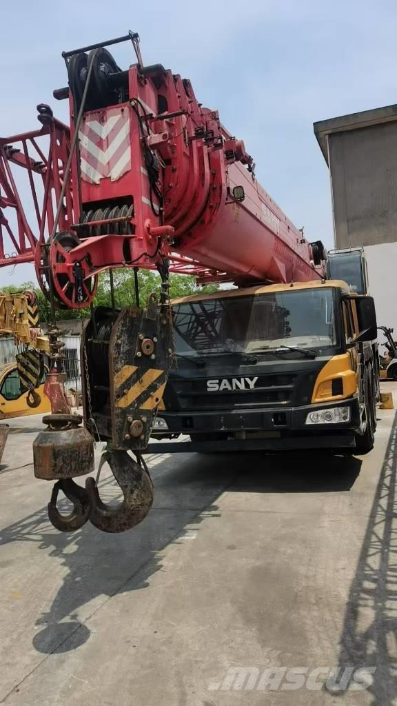 Sany STC 800 T5 Mobile and all terrain cranes
