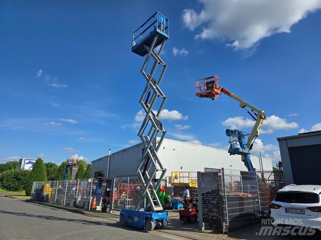 Genie GS 3232 Scissor Lifts