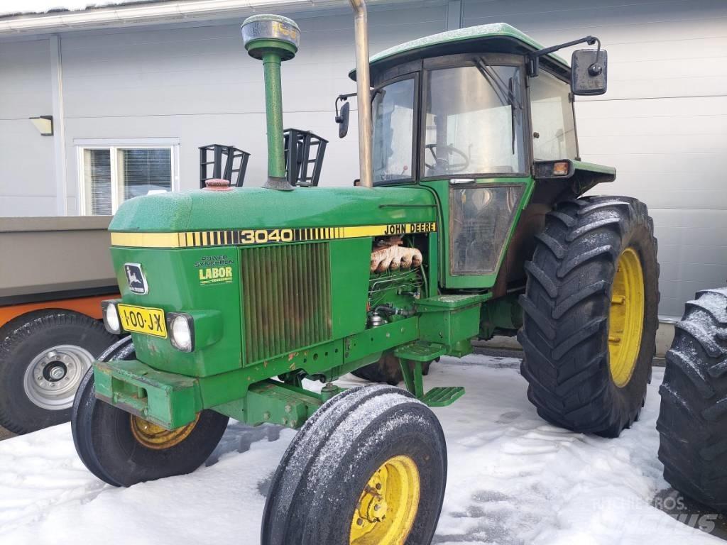 John Deere 3040 Tractors