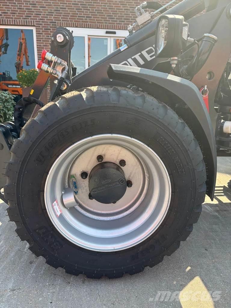 Pitbull XS28-45CRT Mini Loader