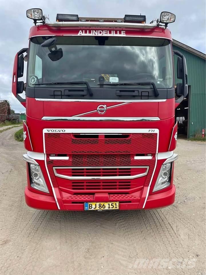 Volvo FH 500 Boom / Crane / Bucket Trucks