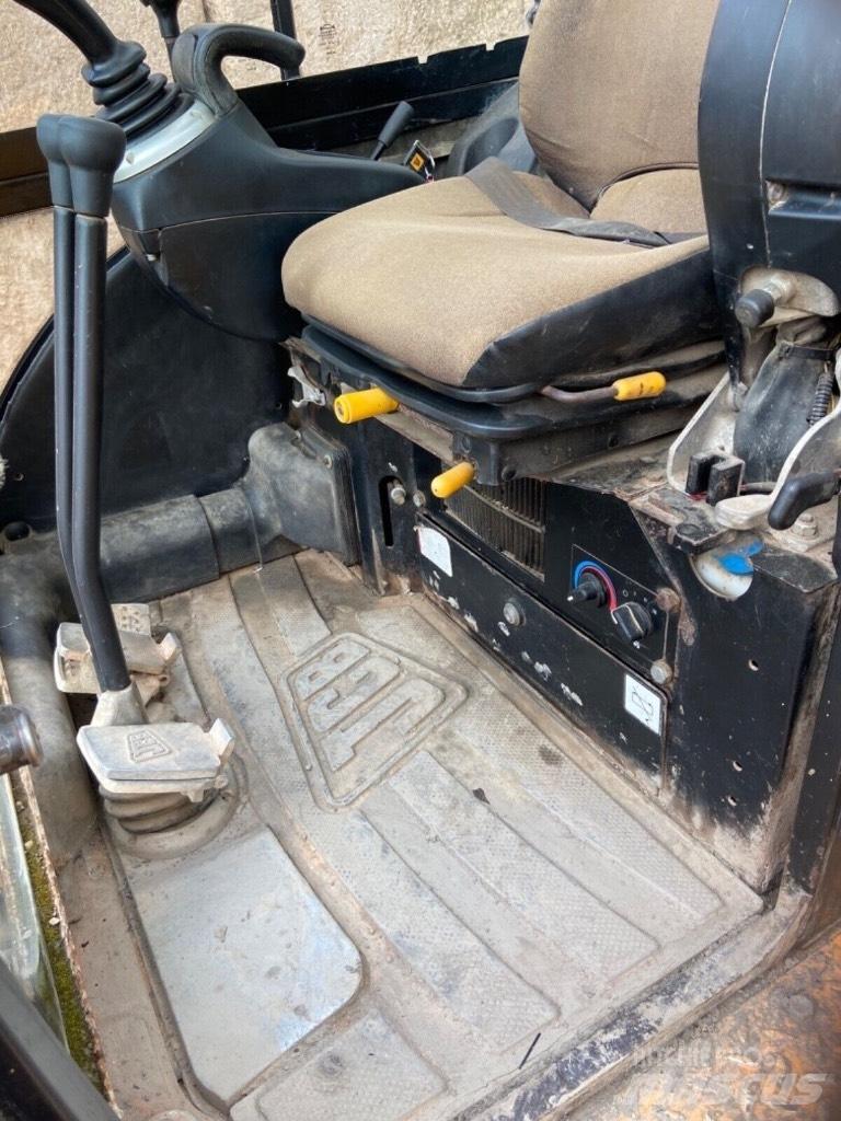 JCB 8025 ZTS Mini Excavators <7t (Mini Diggers)