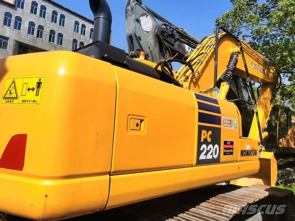 Komatsu PC 220-7 Crawler Excavators