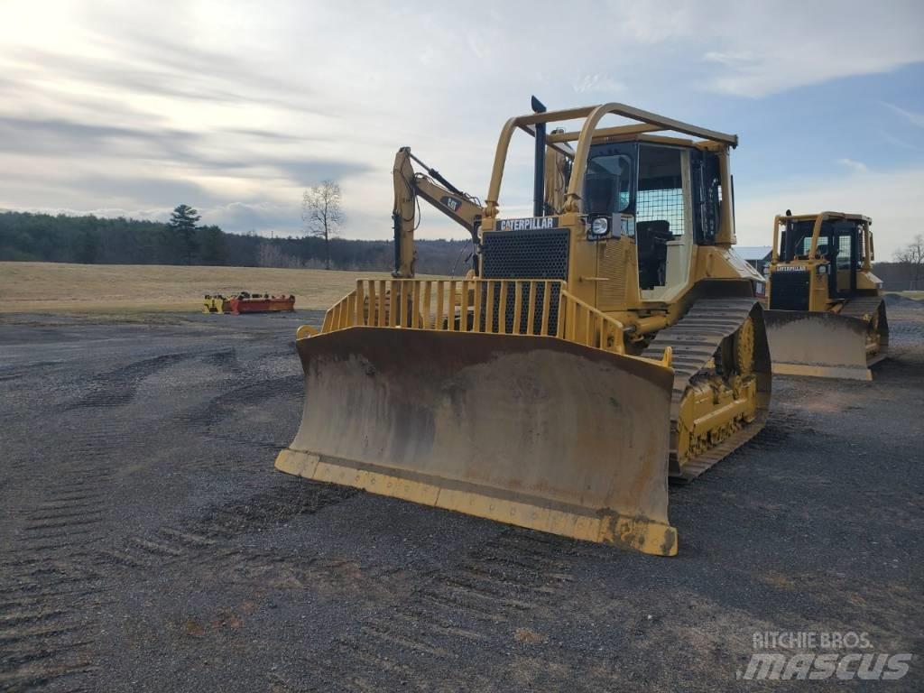CAT D 6 M XL Crawler dozers