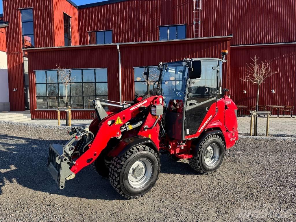 Weidemann 1390 Skid Steer Loaders