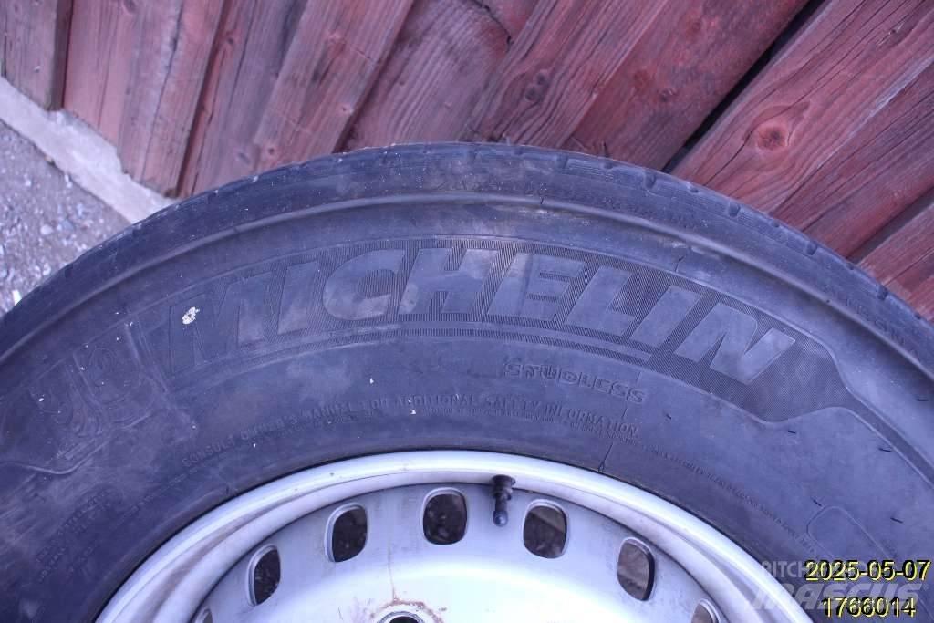 Michelin X MULTI Tires, wheels and rims