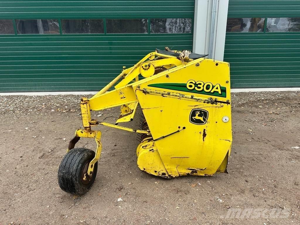 John Deere 630 A Forage Harvester