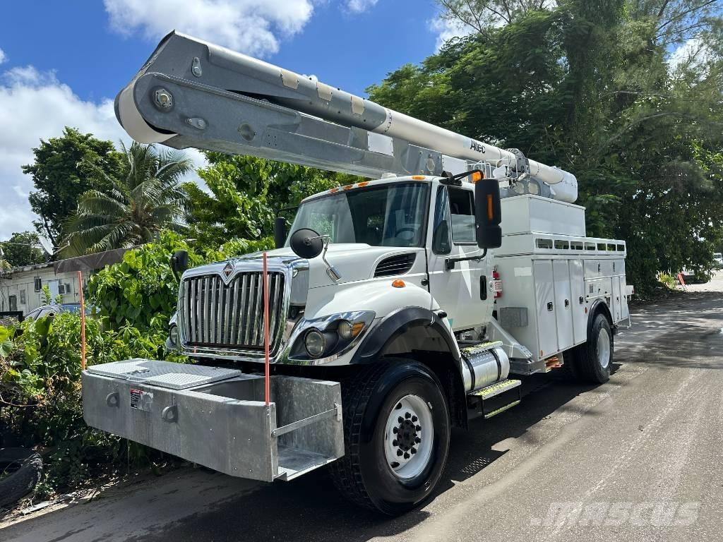 International 7300 Truck Mounted Aerial Platforms