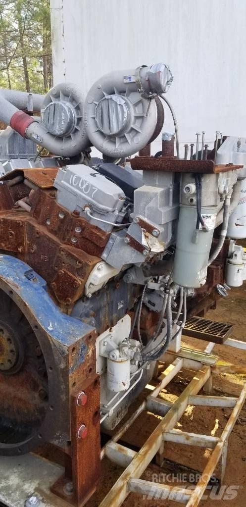 Cummins QST30 Other