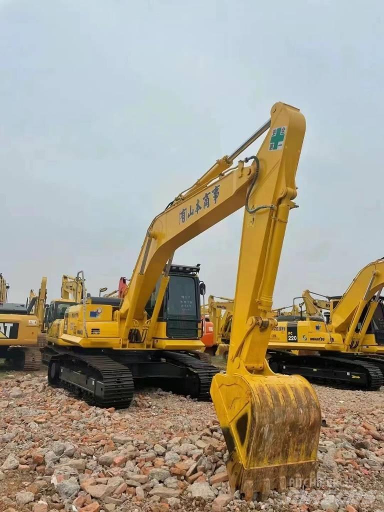Komatsu PC200-8 Crawler Excavators