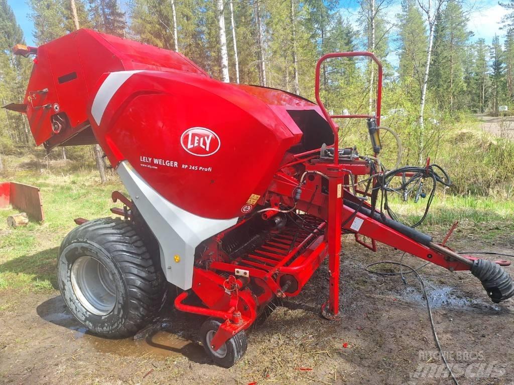 Welger RP245 Round Balers