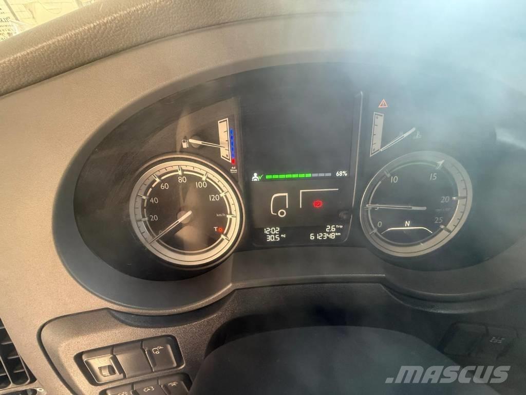 DAF XF 106.510 Conventional Trucks / Tractor Trucks