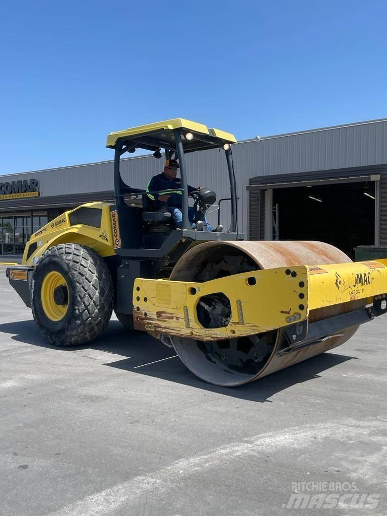Bomag BW 211 DH-5 Single drum rollers