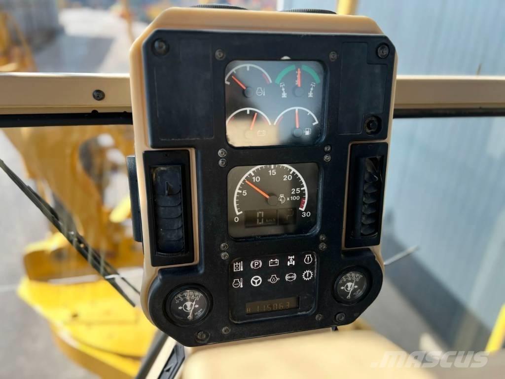 CAT 140H Motor Graders