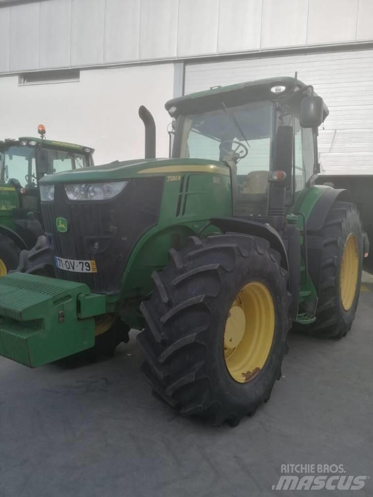 John Deere 7230 R Tractors