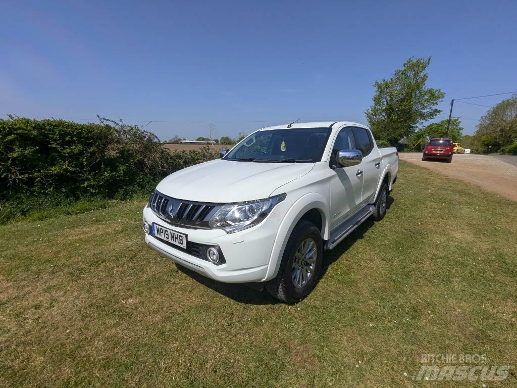 Mitsubishi L 200 Pickup Trucks