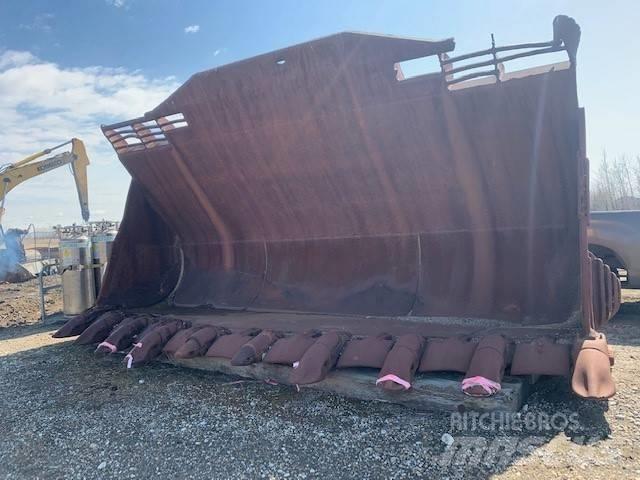 Komatsu WA1200 Other