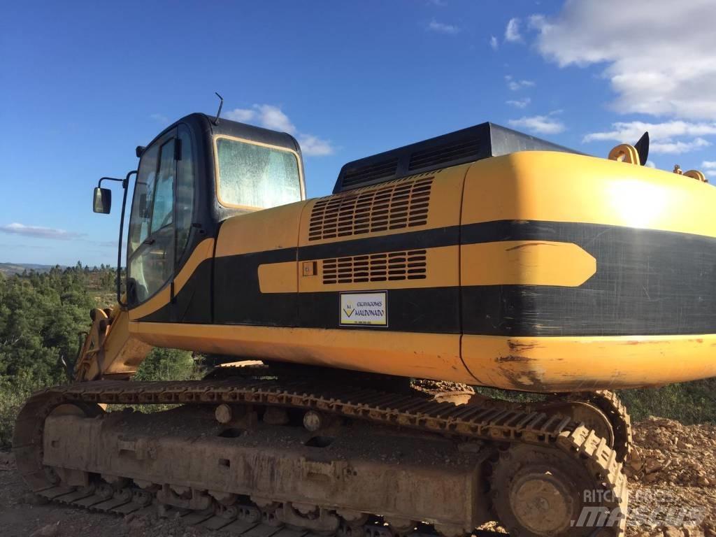 JCB JS 330 Crawler Excavators