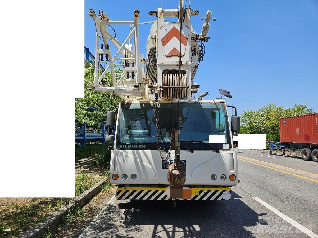 Liebherr LTM 1055 Mobile and all terrain cranes