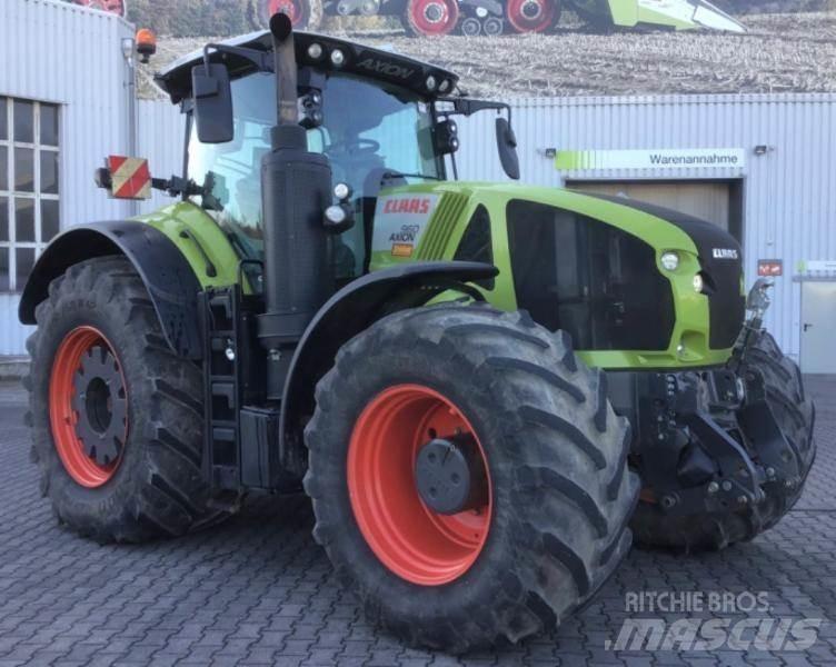 CLAAS AXION 960 Tractors
