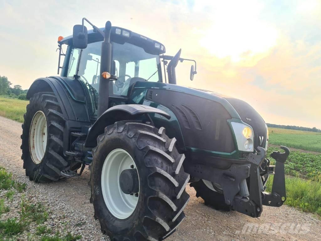 Valtra T 173 HiTech Tractors