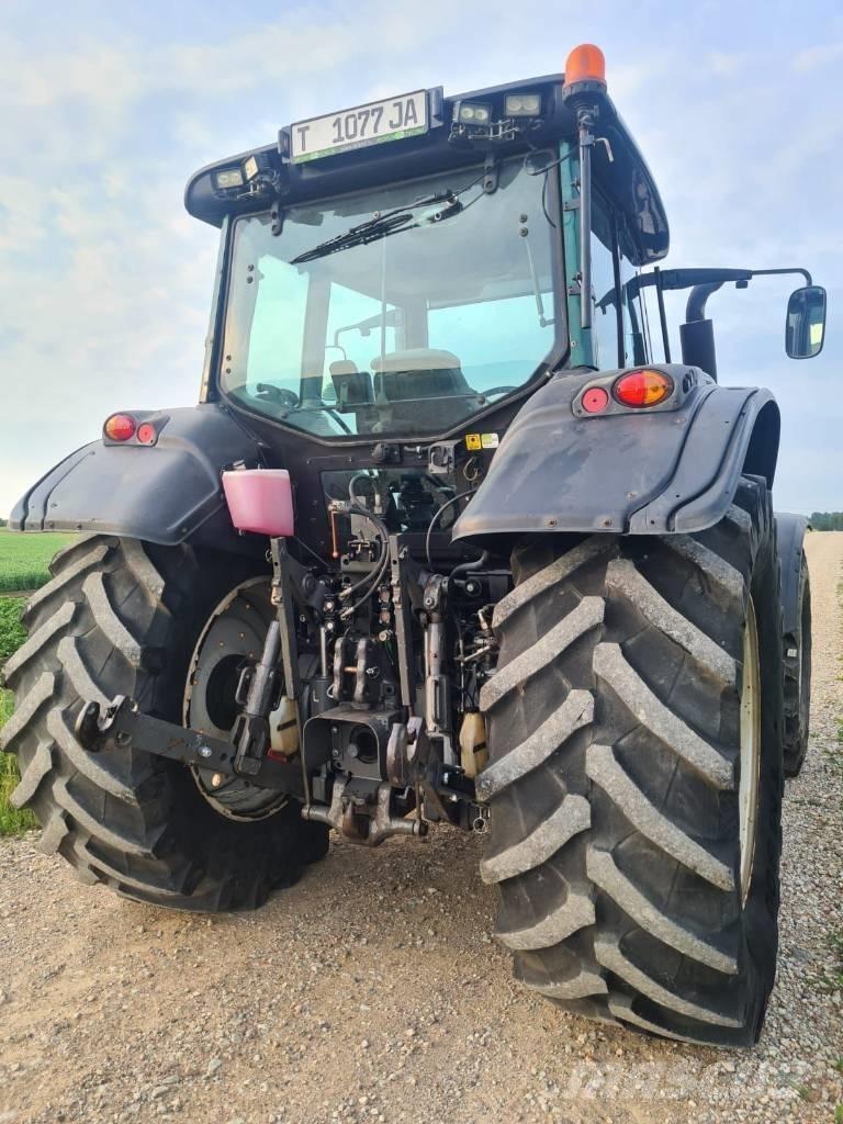 Valtra T 173 HiTech Tractors