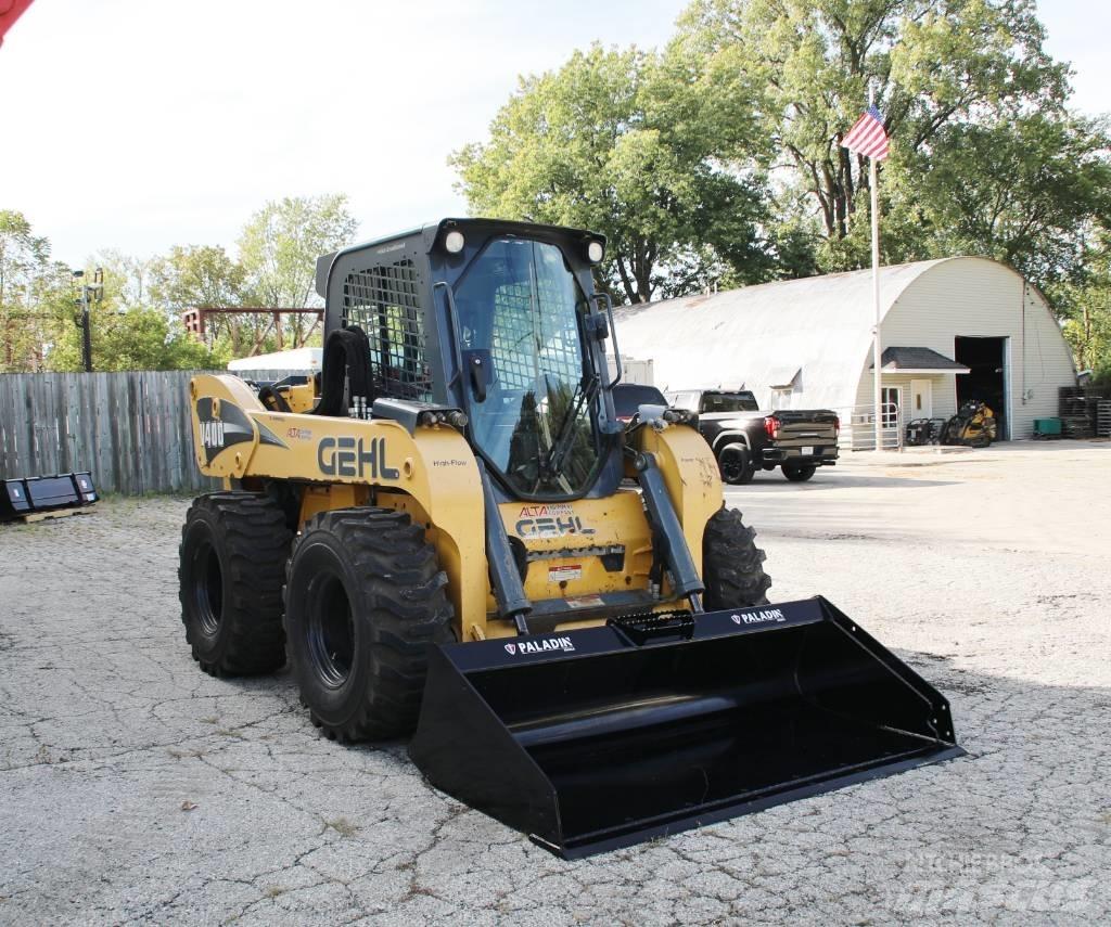 Gehl V 400 Skid Steer Loaders