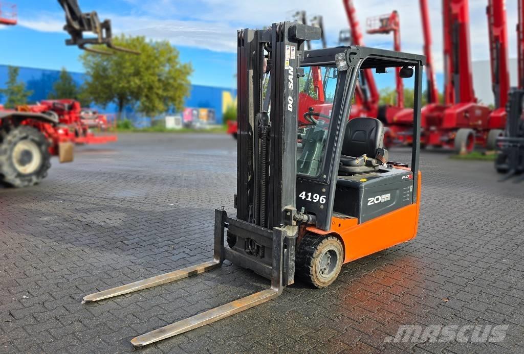 Doosan B 20 T-5 FFT Electric Forklifts