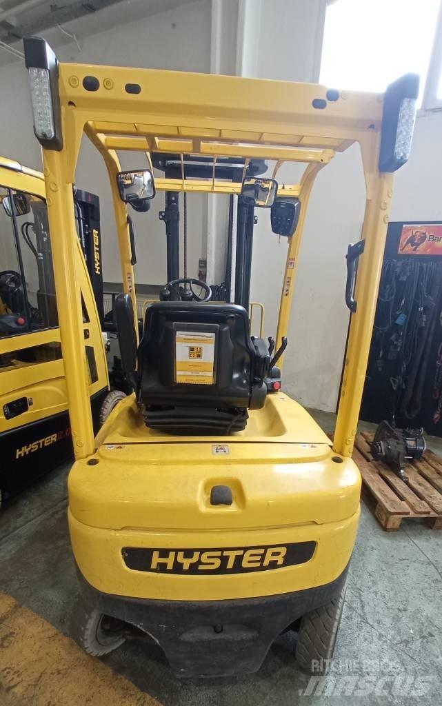 Hyster J1.6XN MWB Electric Forklifts