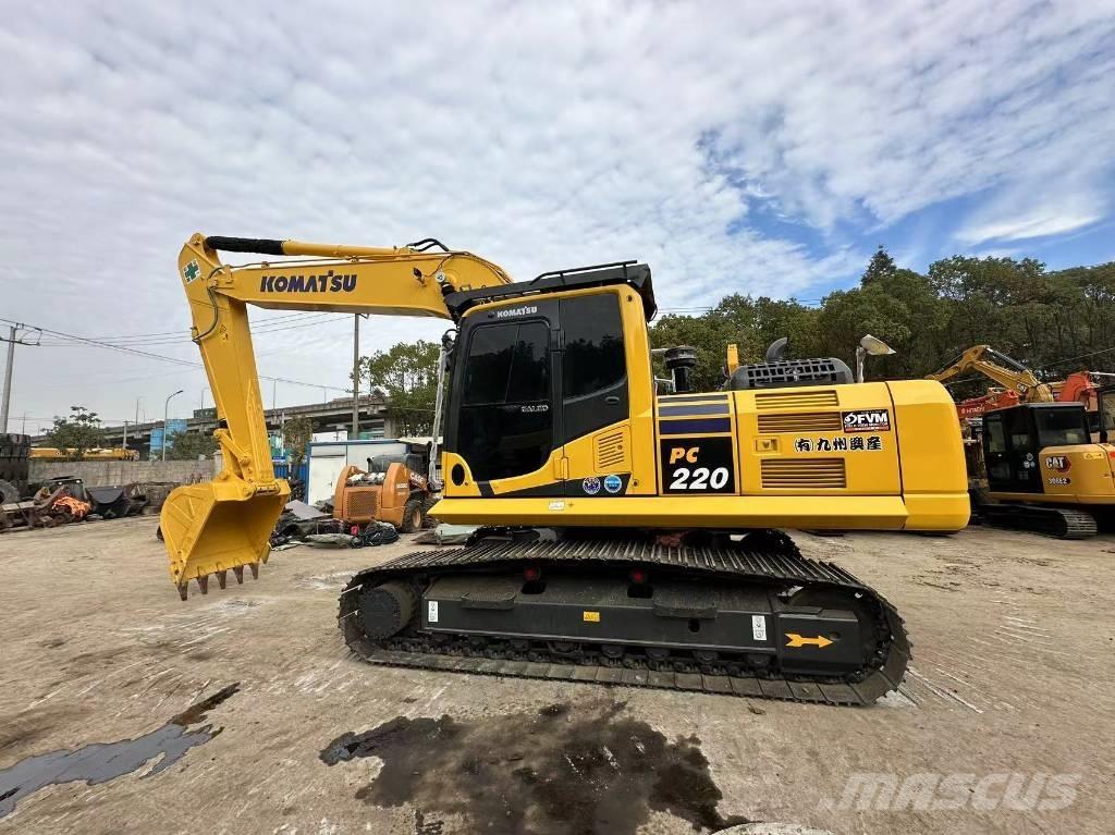 Komatsu PC 220 Crawler Excavators