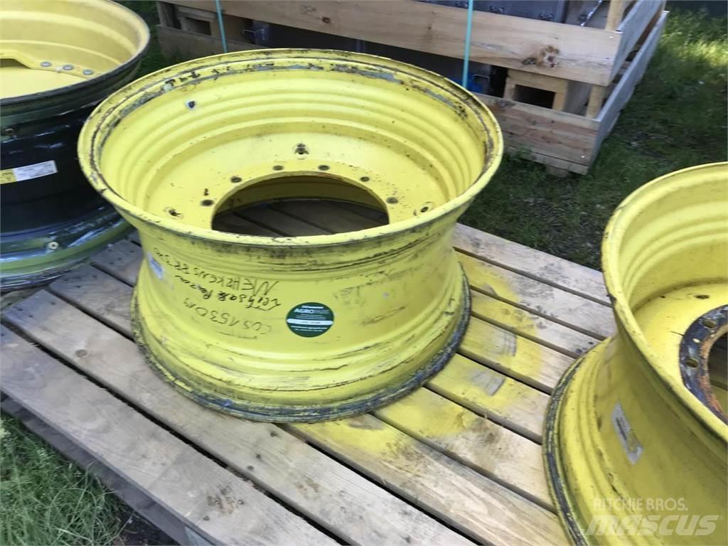 John Deere 18x34 Tires, wheels and rims