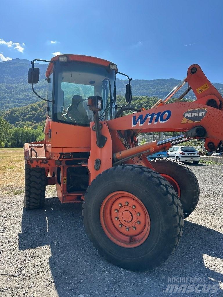 Fiat-Kobelco W 110 Wheel Loaders