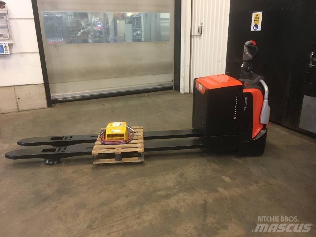 Toyota LPE250 Low lifter with platform
