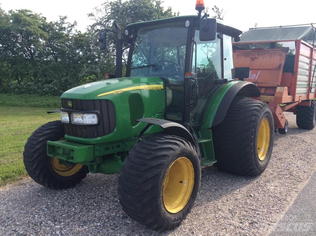 John Deere 5720 Tractors
