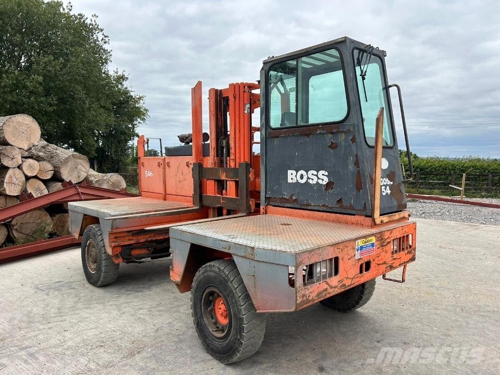 Boss 546 Side Loaders