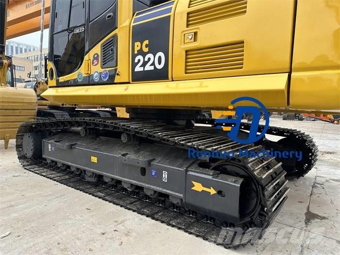 Komatsu PC 220-8 Crawler Excavators