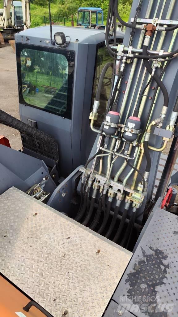 Atlas 350 MH Waste / Industry Handlers