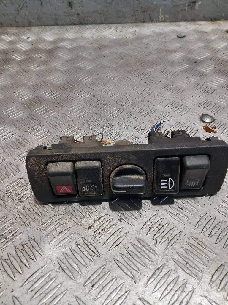 Volvo FH 12   1099865 Cabins and interior