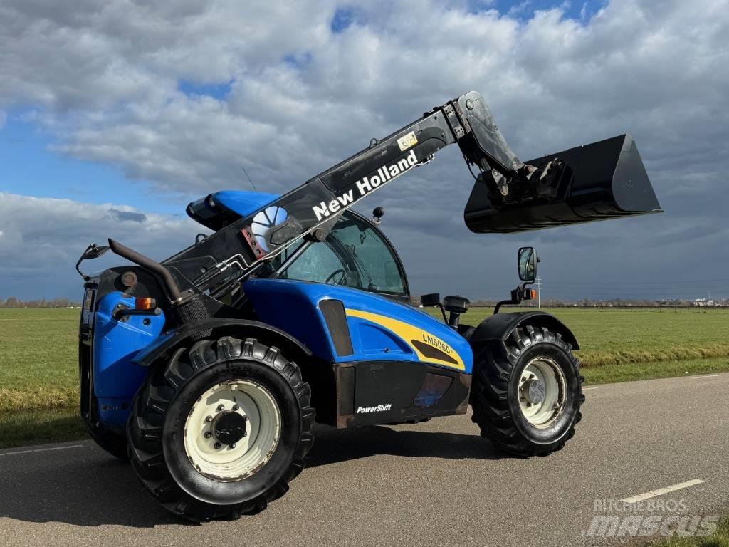 New Holland LM 5060 Telescopic Handlers